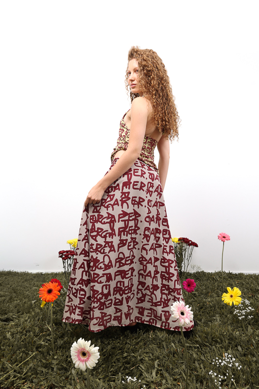 FALDA ANTERA